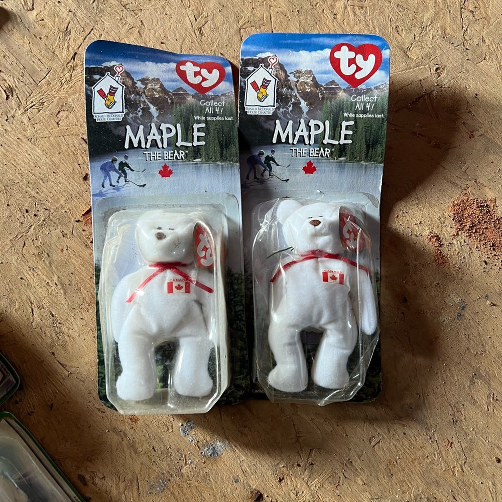 2 McDonald’s teenie beanie maple the bear